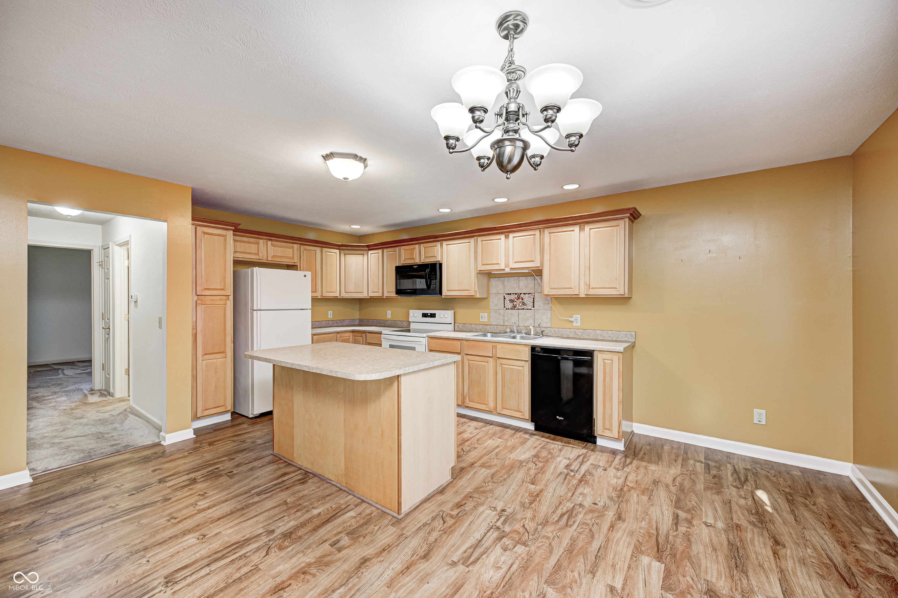 1711 Lafayette Avenue UNIT 8