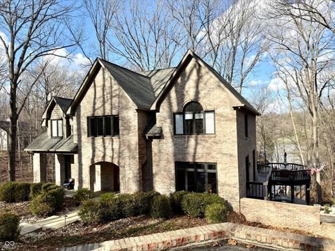 8191 S Bayview Court Trafalgar IN 46181