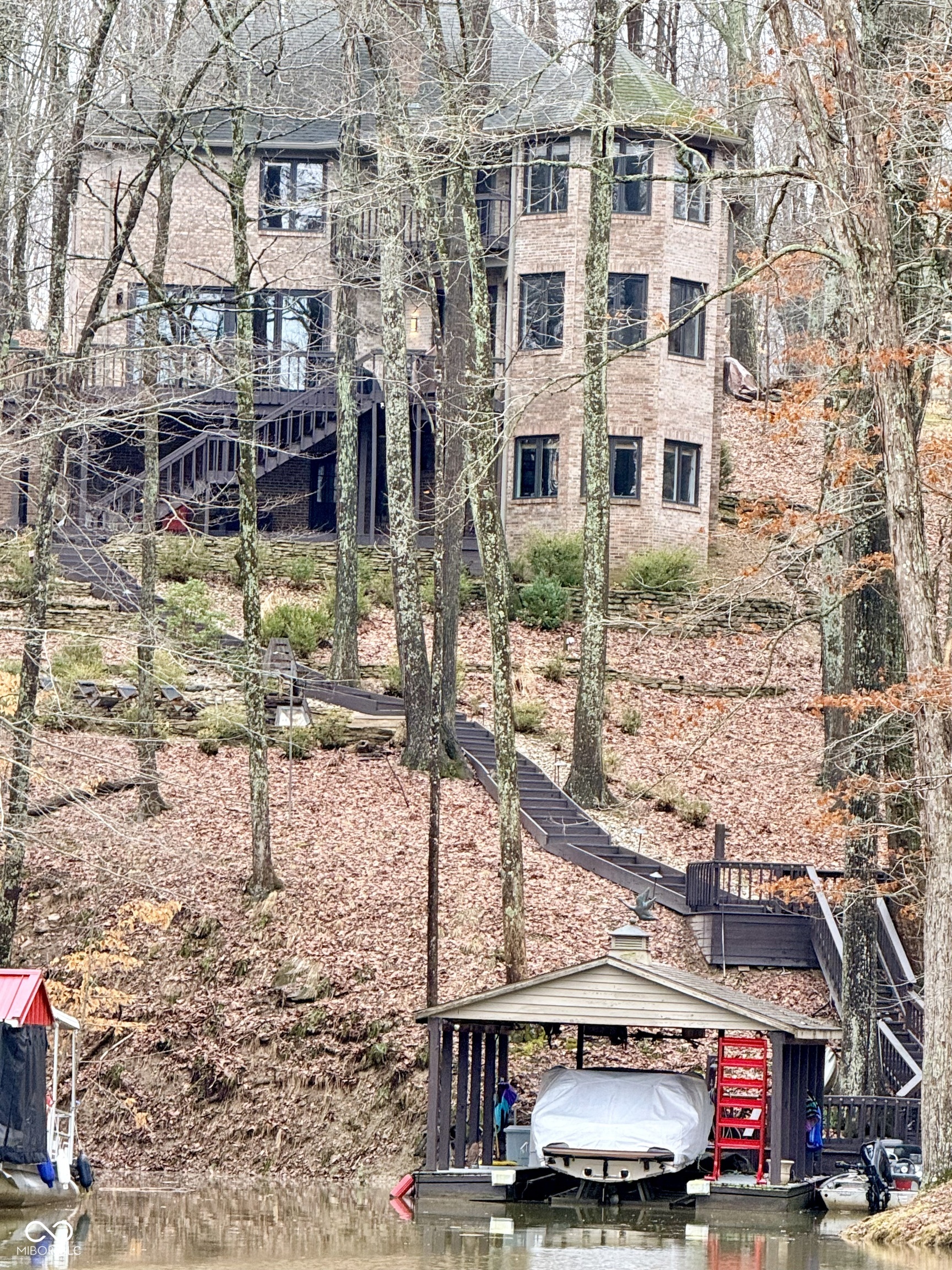 8191 S Bayview Court