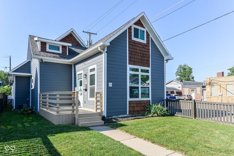 Photo of 519 Lincoln Street, Indianapolis, IN 46203 (MLS # 22072413)