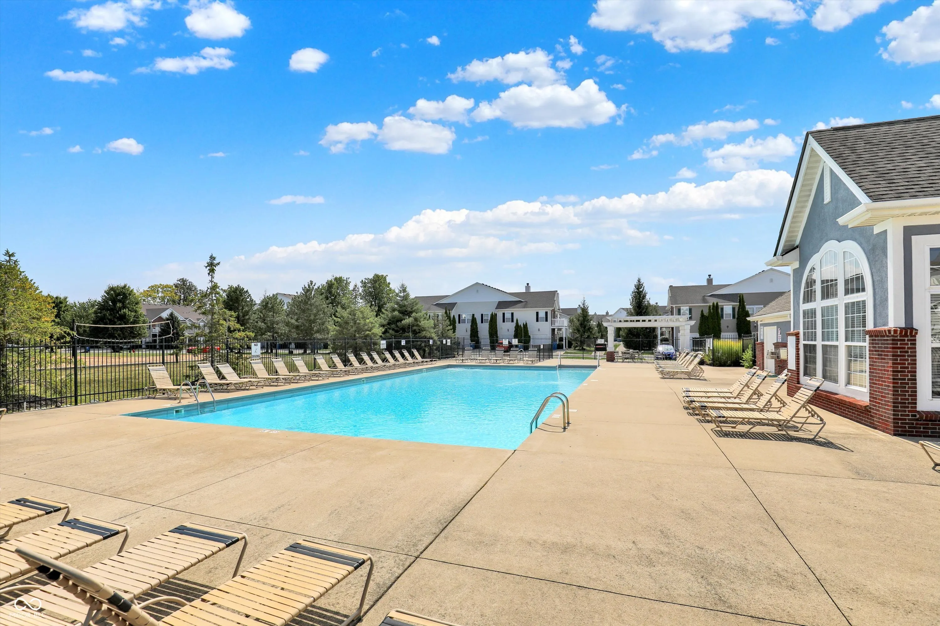 Fishers, Indiana 46038, United States, 2 Bedrooms Bedrooms, ,1 BathroomBathrooms,Residential,Active,214029