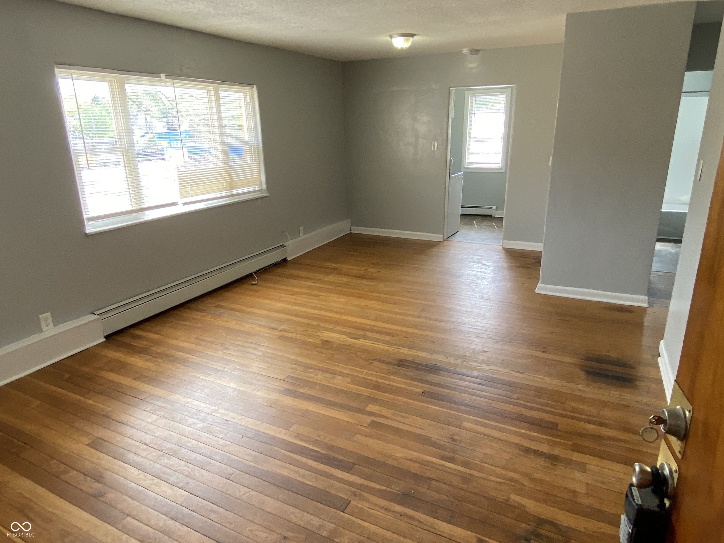 Photo 1 of 12 — 4 N Butler Avenue 11, Indianapolis, IN 46219