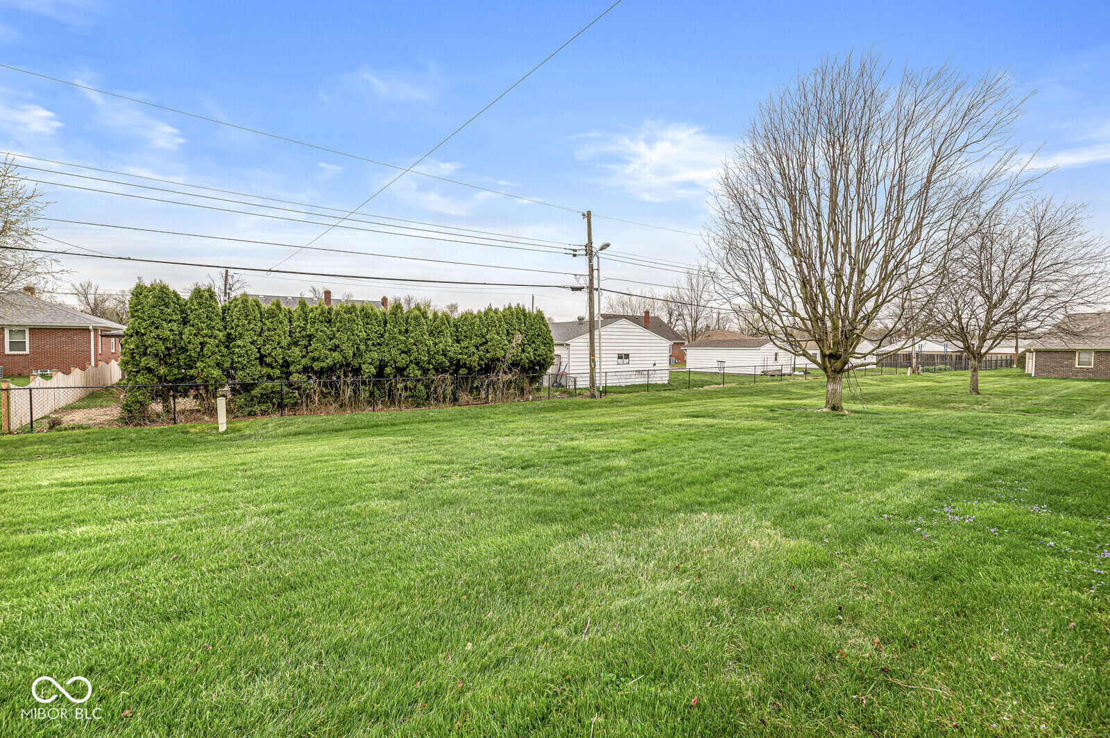 2021 Ticen Court