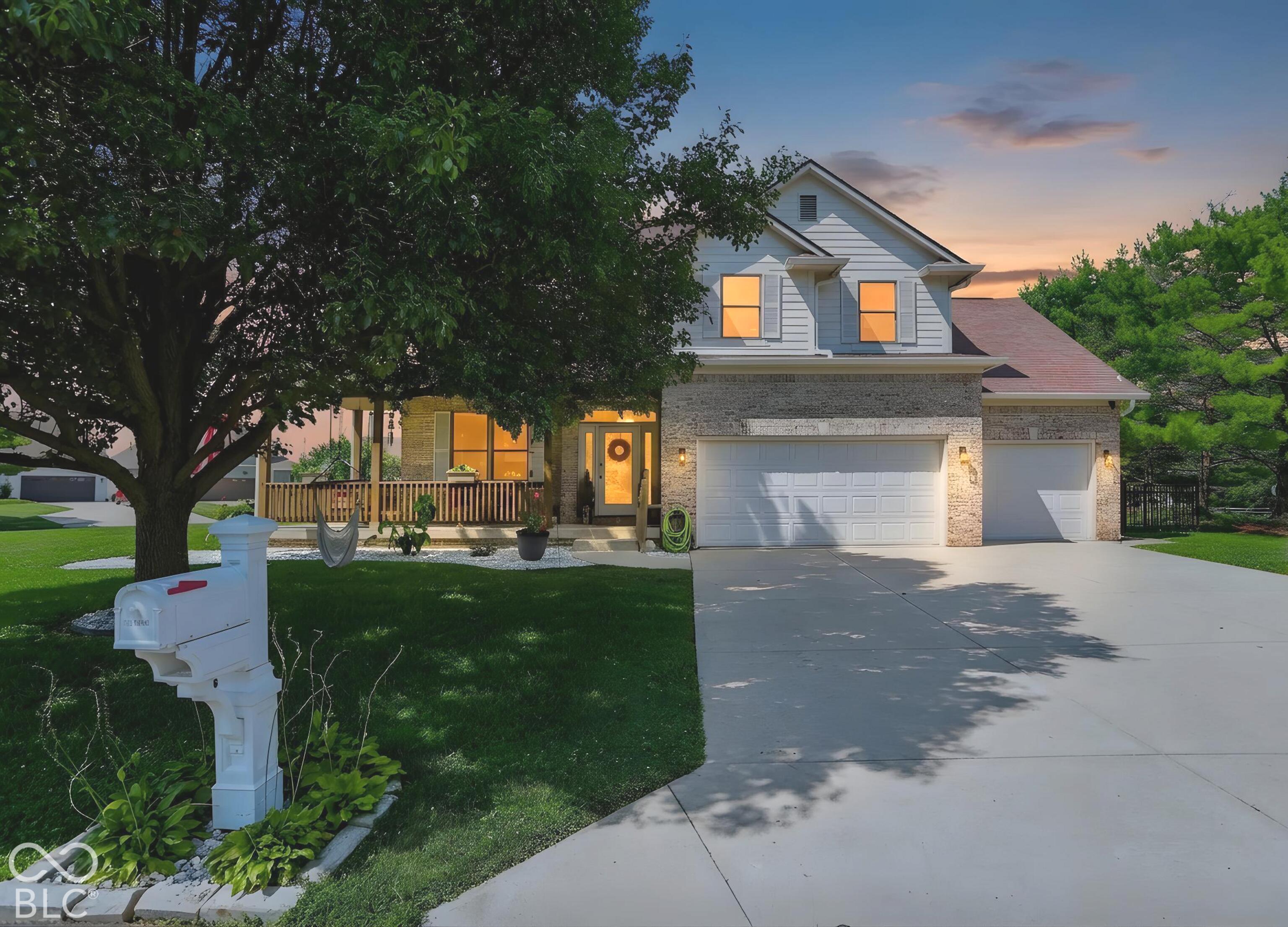 1020 Sunset Bay