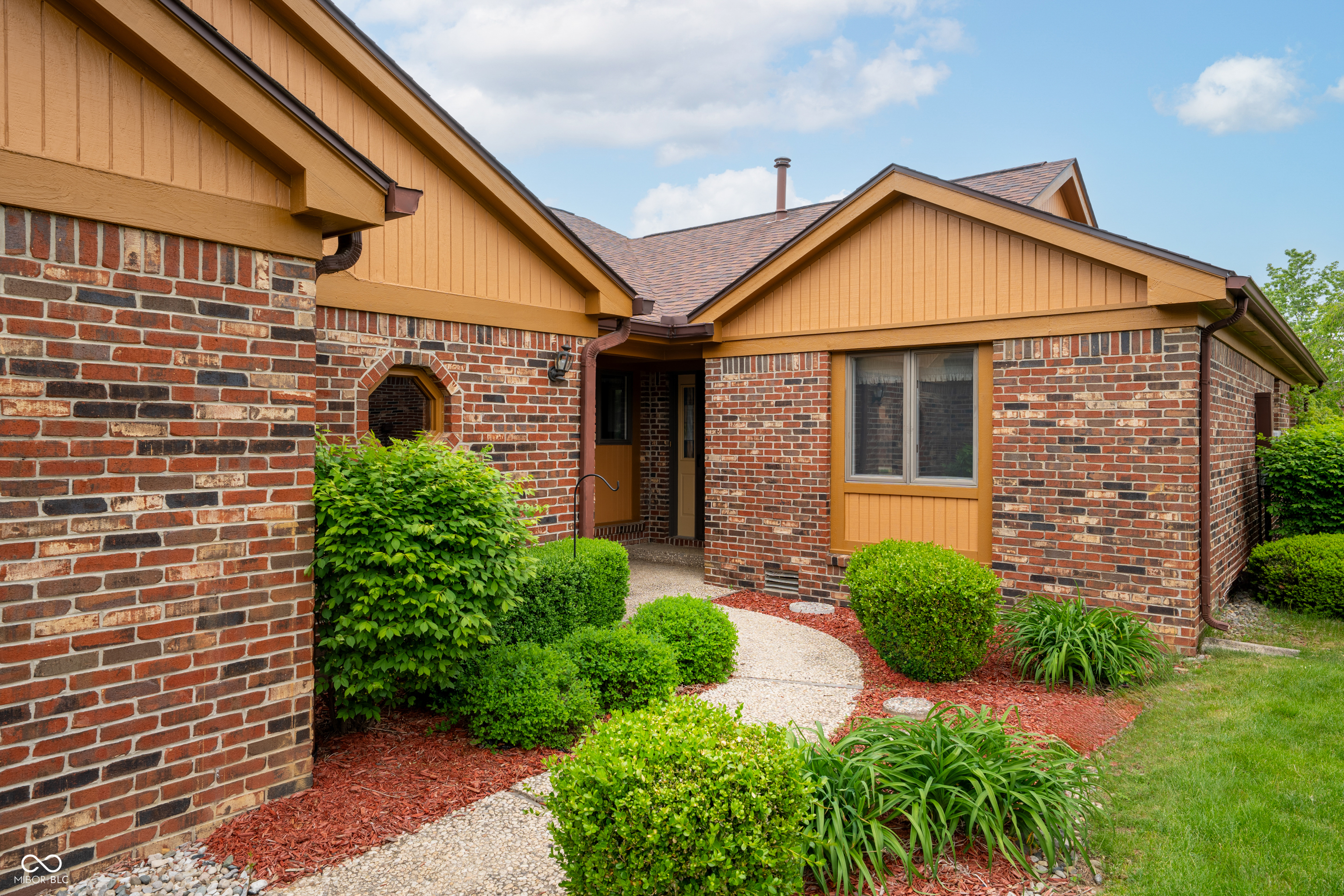 1910 Summer Place