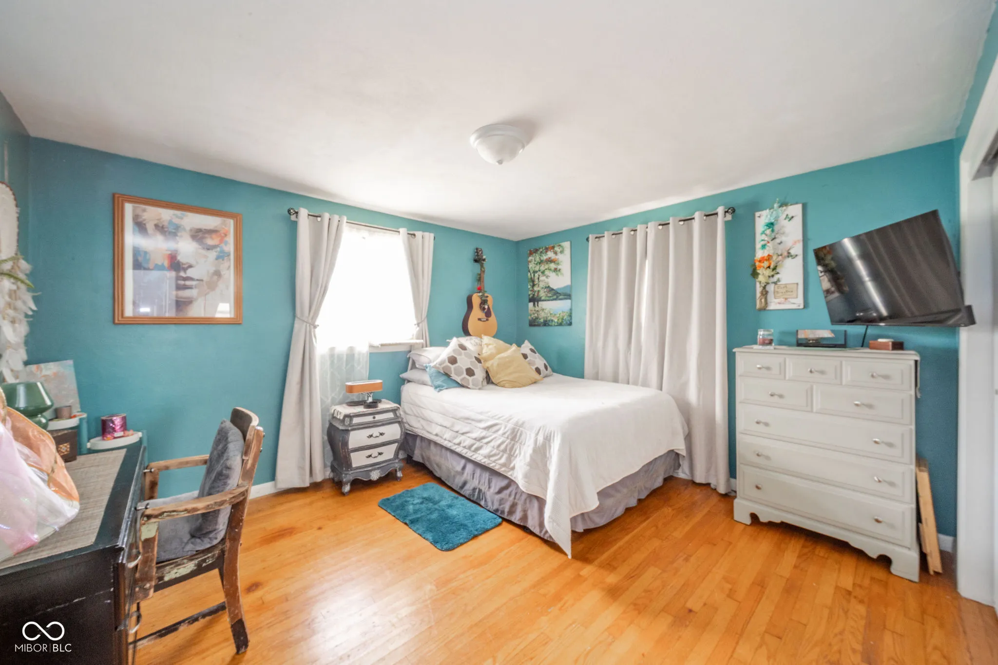 Anderson, Indiana 46012, United States, 3 Bedrooms Bedrooms, ,1 BathroomBathrooms,Residential,Pending,111207