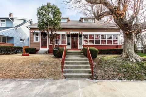 Photo of 4201 Boulevard Place, Indianapolis, IN 46208 (MLS # 22078630)