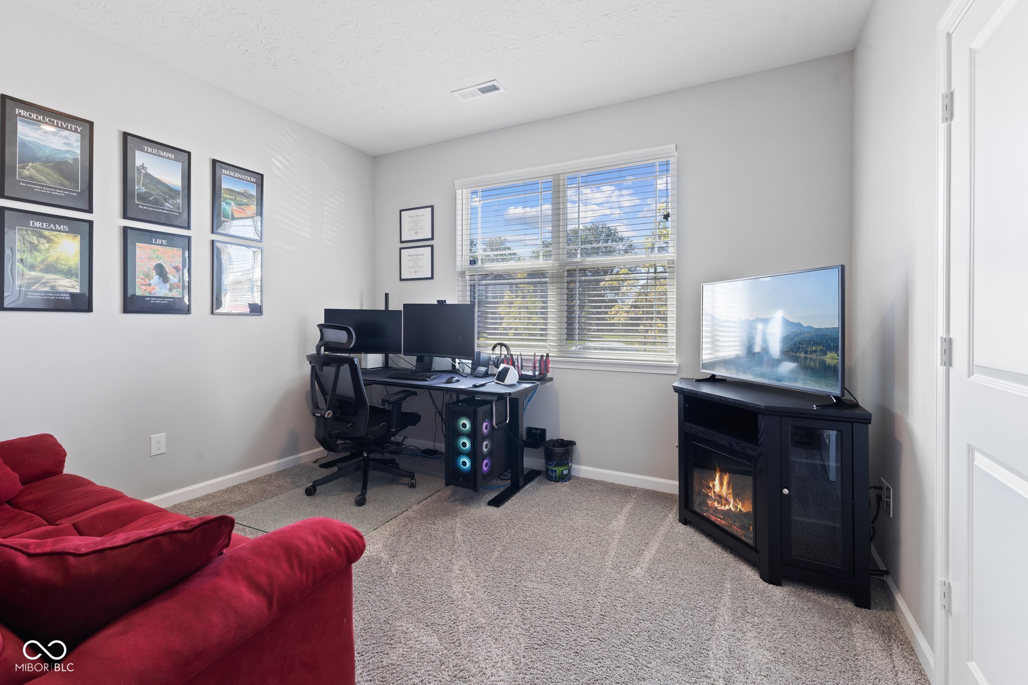 7834 Fairwood Boulevard