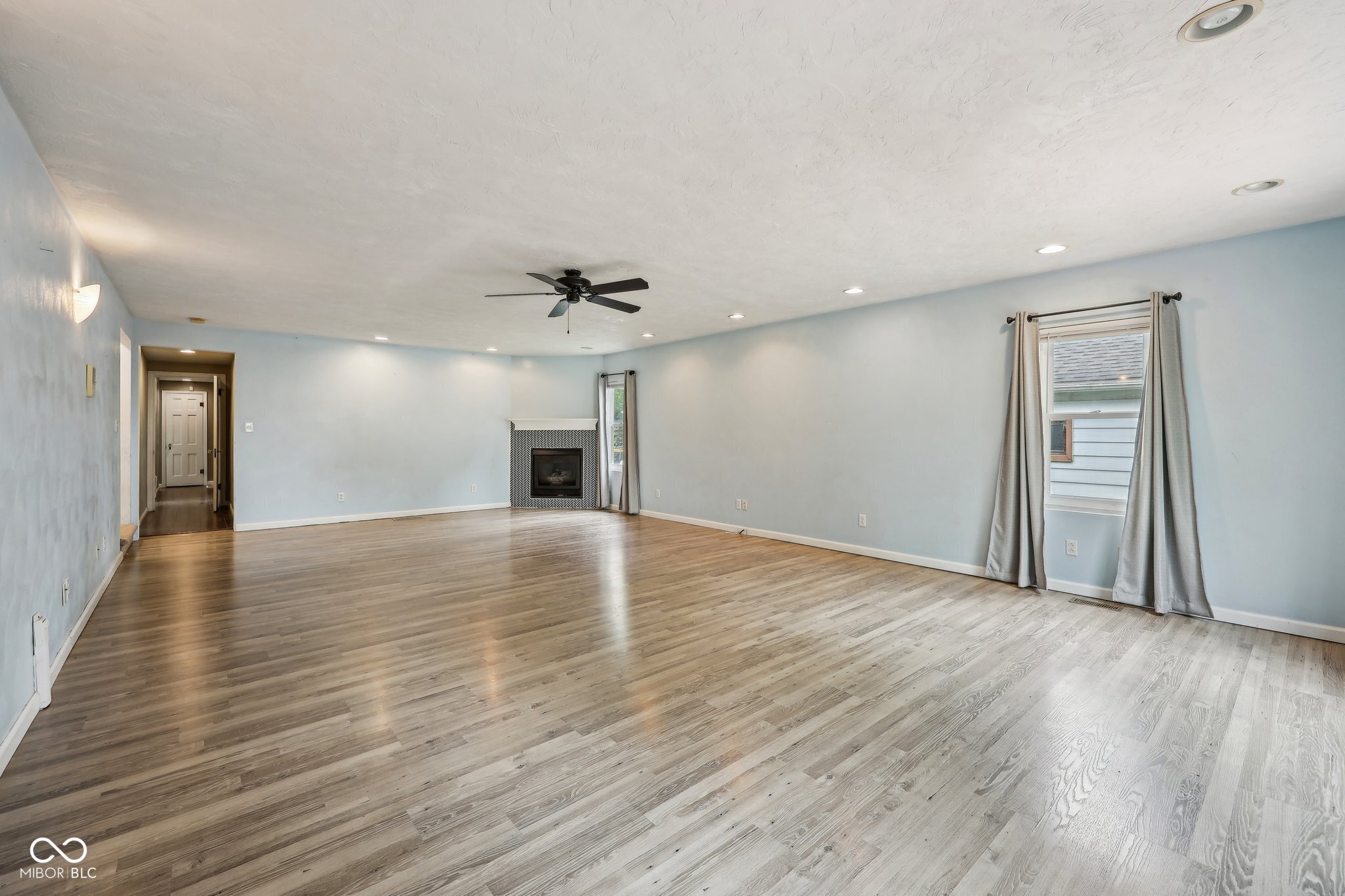 604 Alexandria Pike