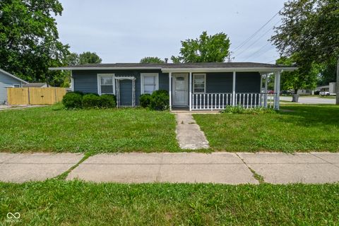 Photo of 4802 W 30th Street, Indianapolis, IN 46224 (MLS # 22113056)