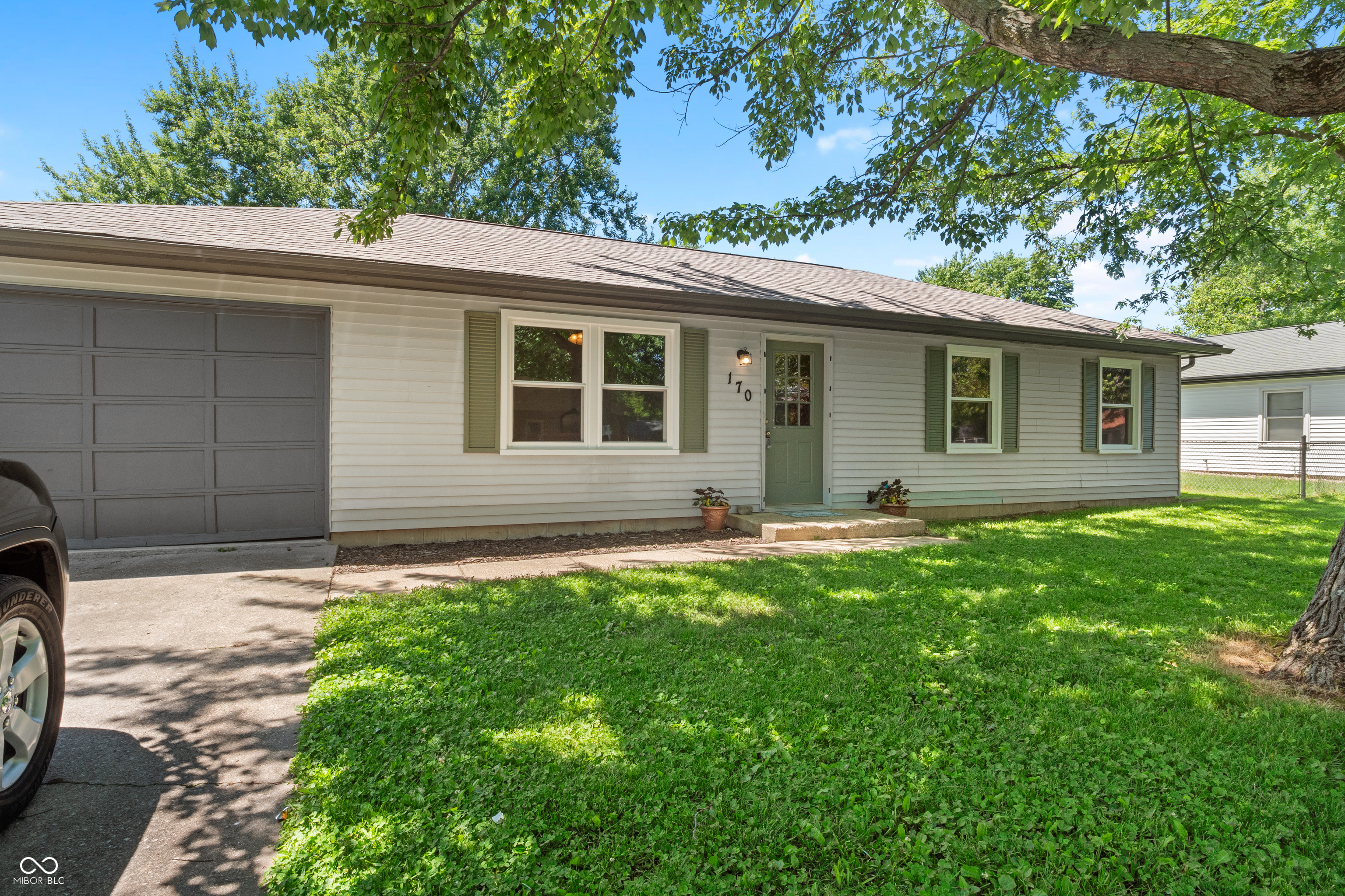 170 Midway Court S