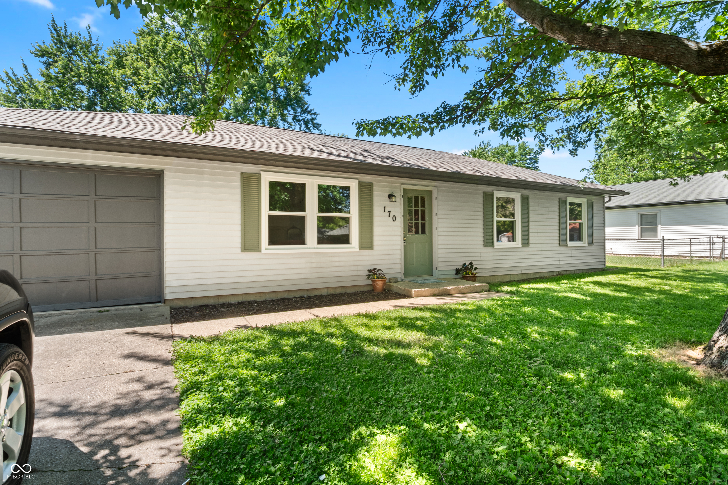 170 Midway Court S