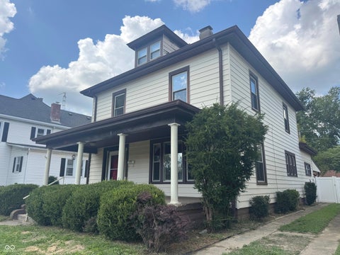 Photo of 210 E 7th Street, Rushville, IN 46173 (MLS # 22122874)