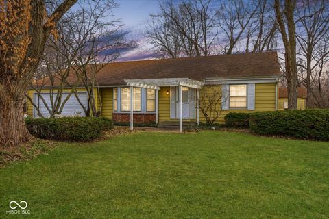 1576 Crest Drive Shelbyville IN 46176