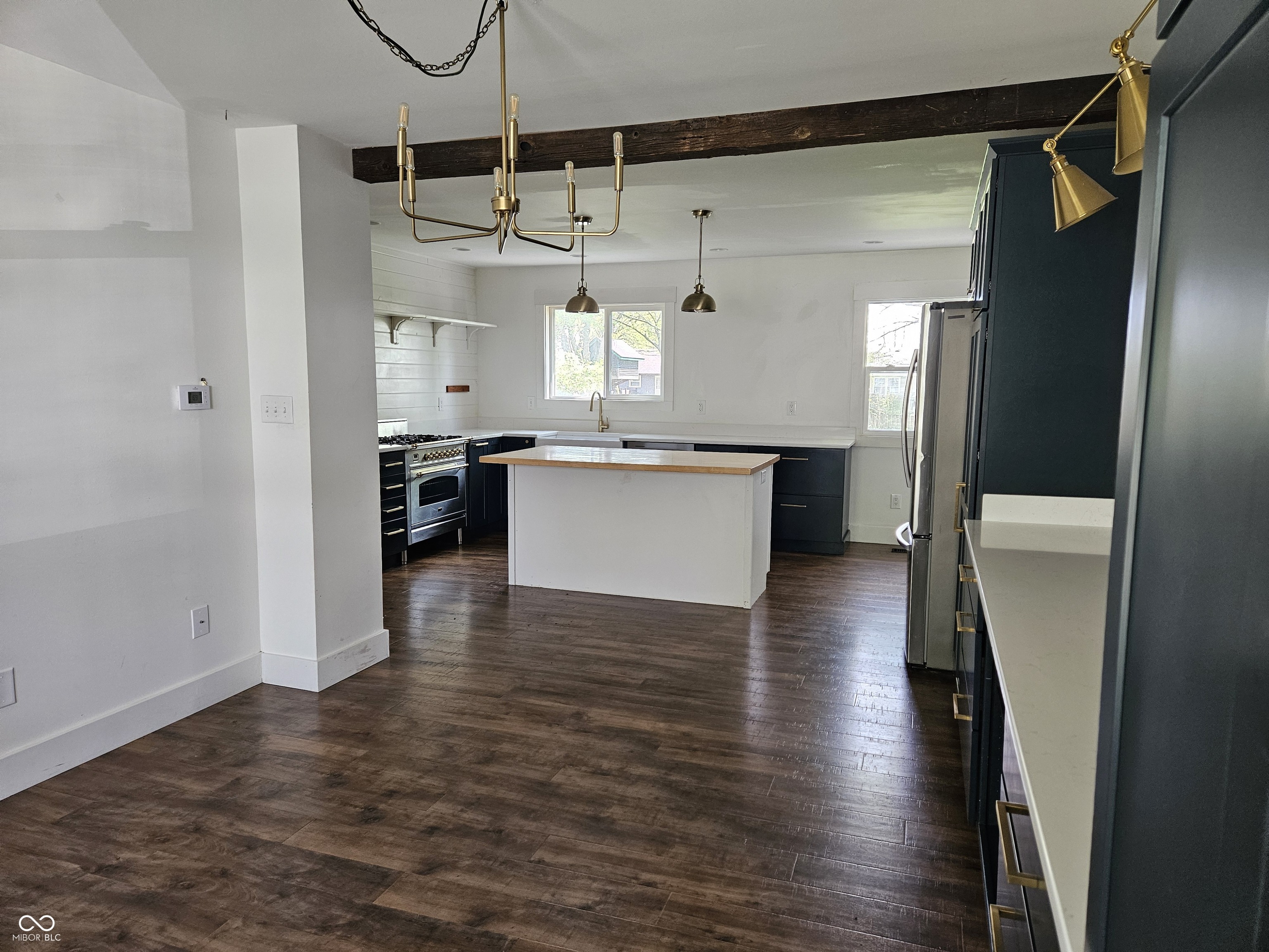 24 Sleepy Hollow Drive