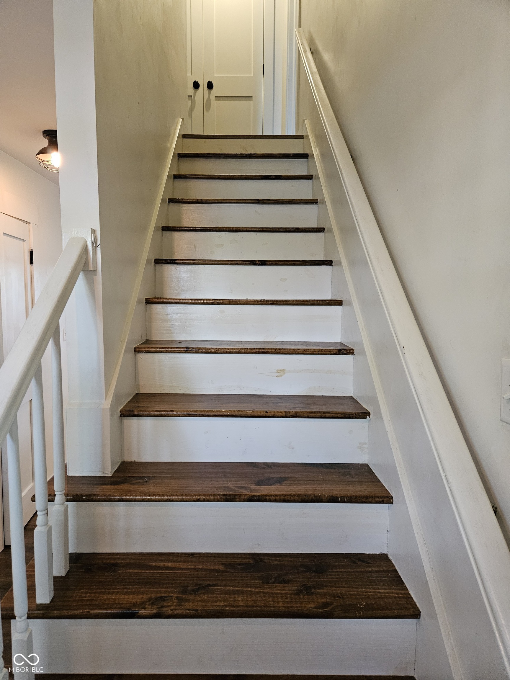 24 Sleepy Hollow Drive