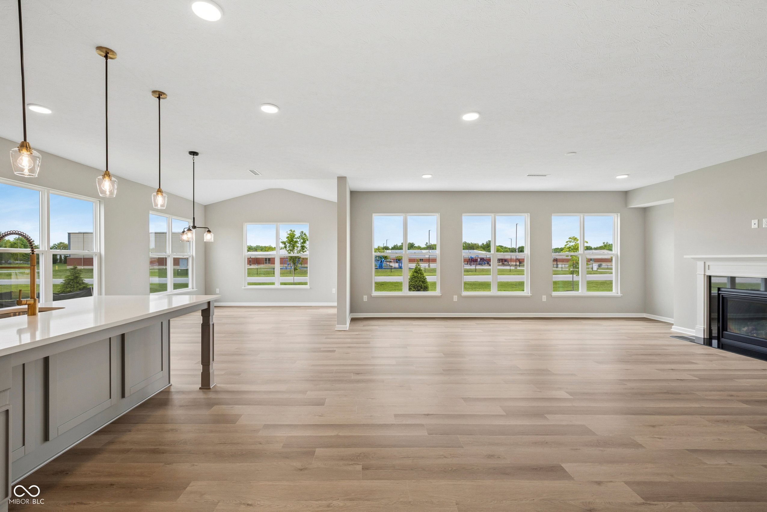4090 Hahn Lane