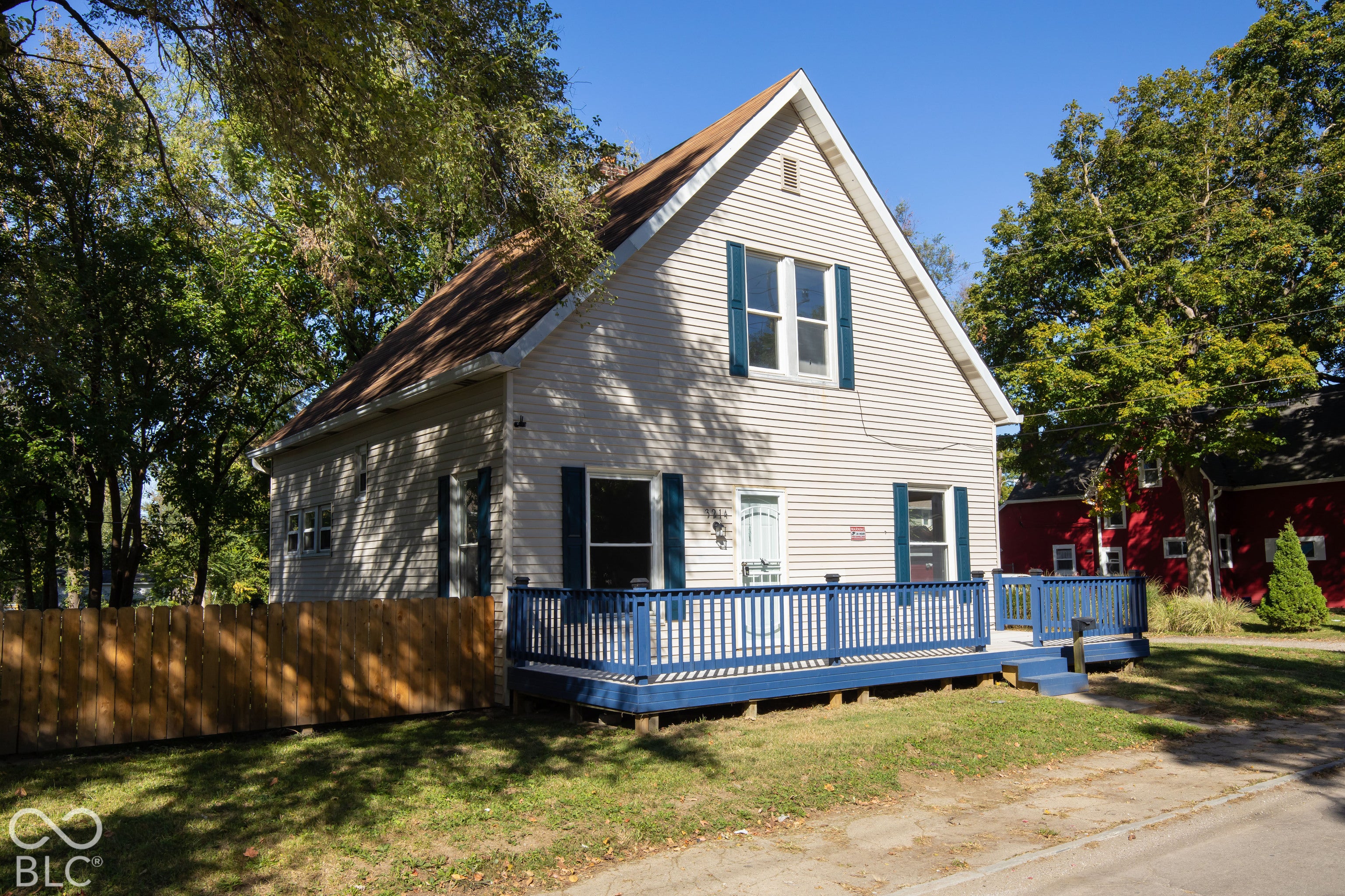 3214 Nowland