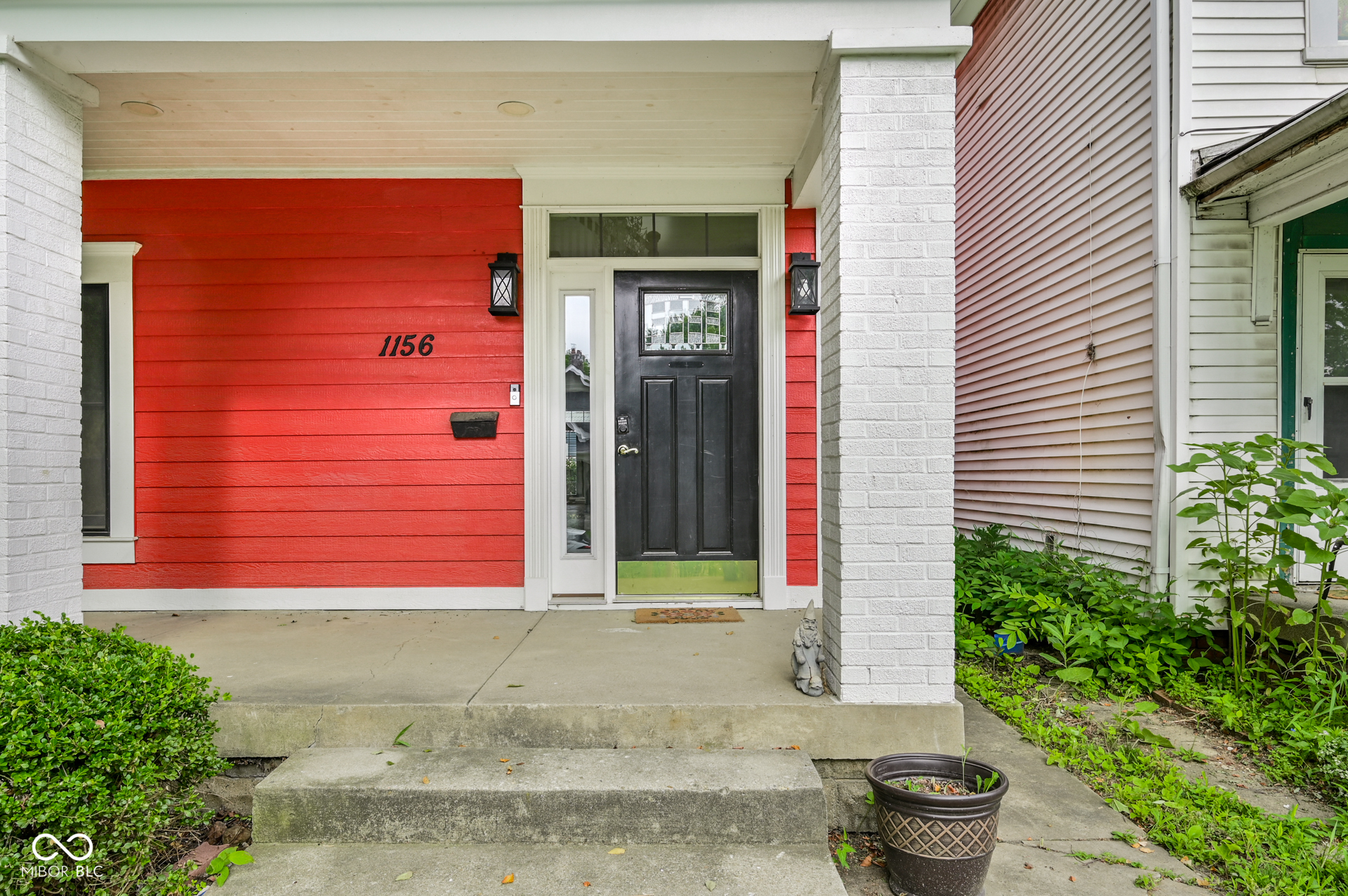 1156 Spruce Street