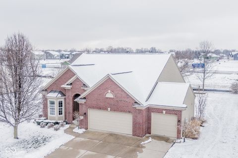 Photo of 1771 Falcon Way, Brownsburg, IN 46112 (MLS # 22076856)