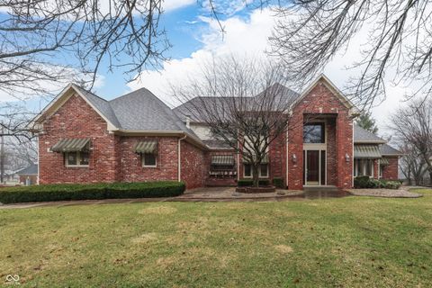 Photo of 3998 Eagle Trace Drive, Greenwood, IN 46143 (MLS # 22087272)