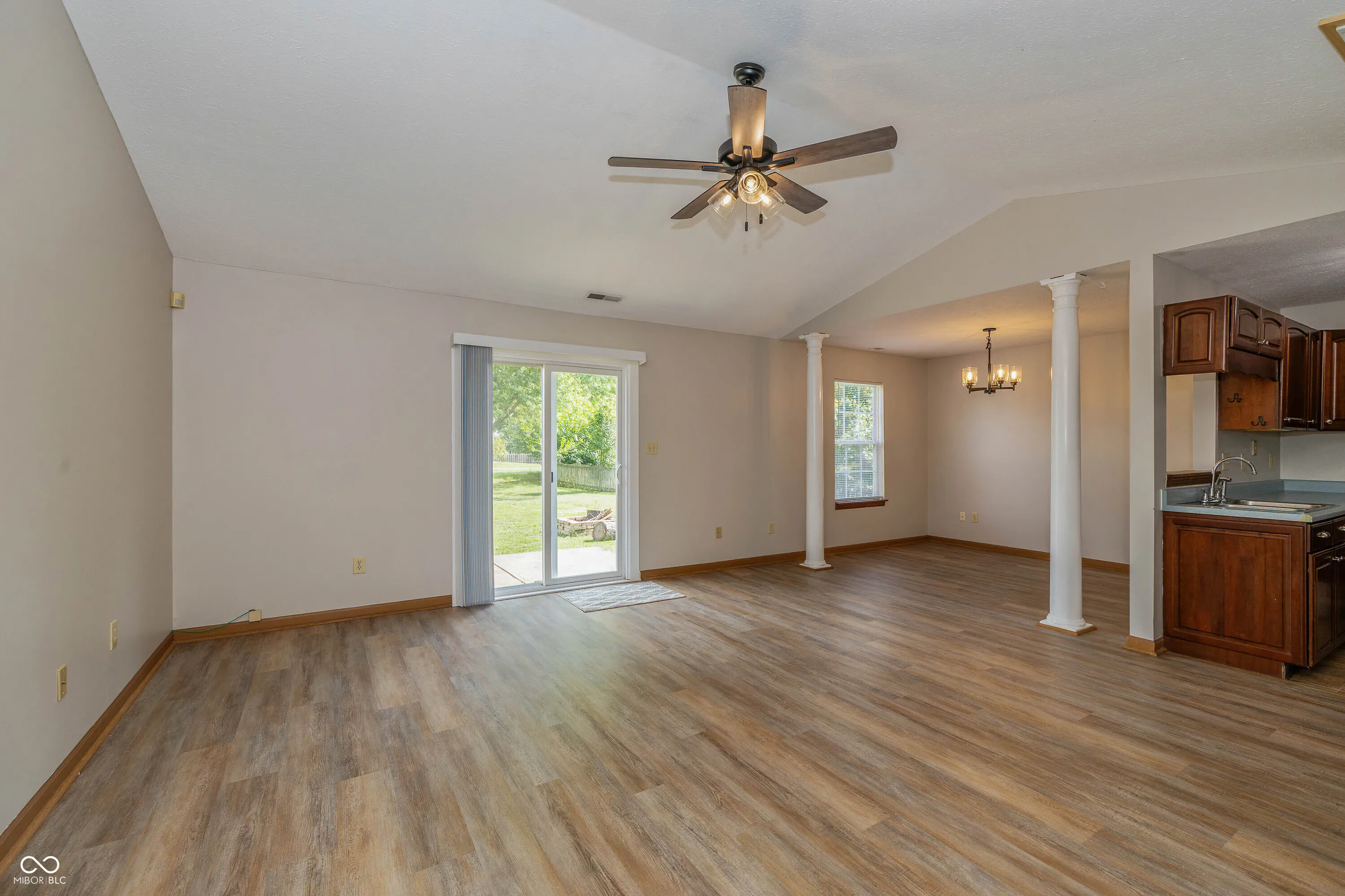 Indianapolis, Indiana 46234, United States, 3 Bedrooms Bedrooms, ,2 BathroomsBathrooms,Residential,Active,194874