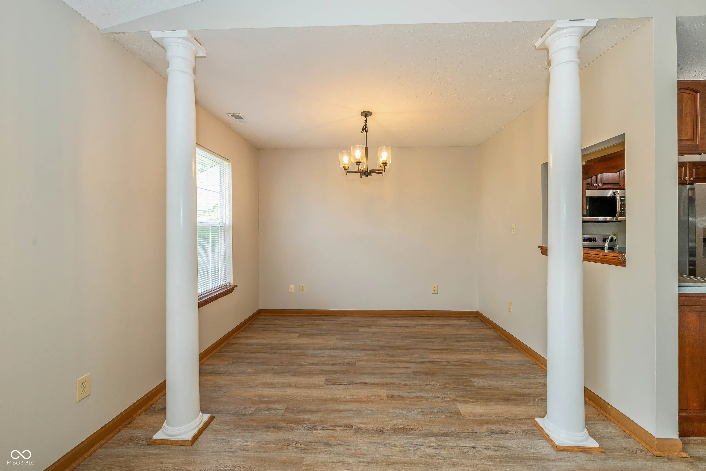 Indianapolis, Indiana 46234, United States, 3 Bedrooms Bedrooms, ,2 BathroomsBathrooms,Residential,Active,194874