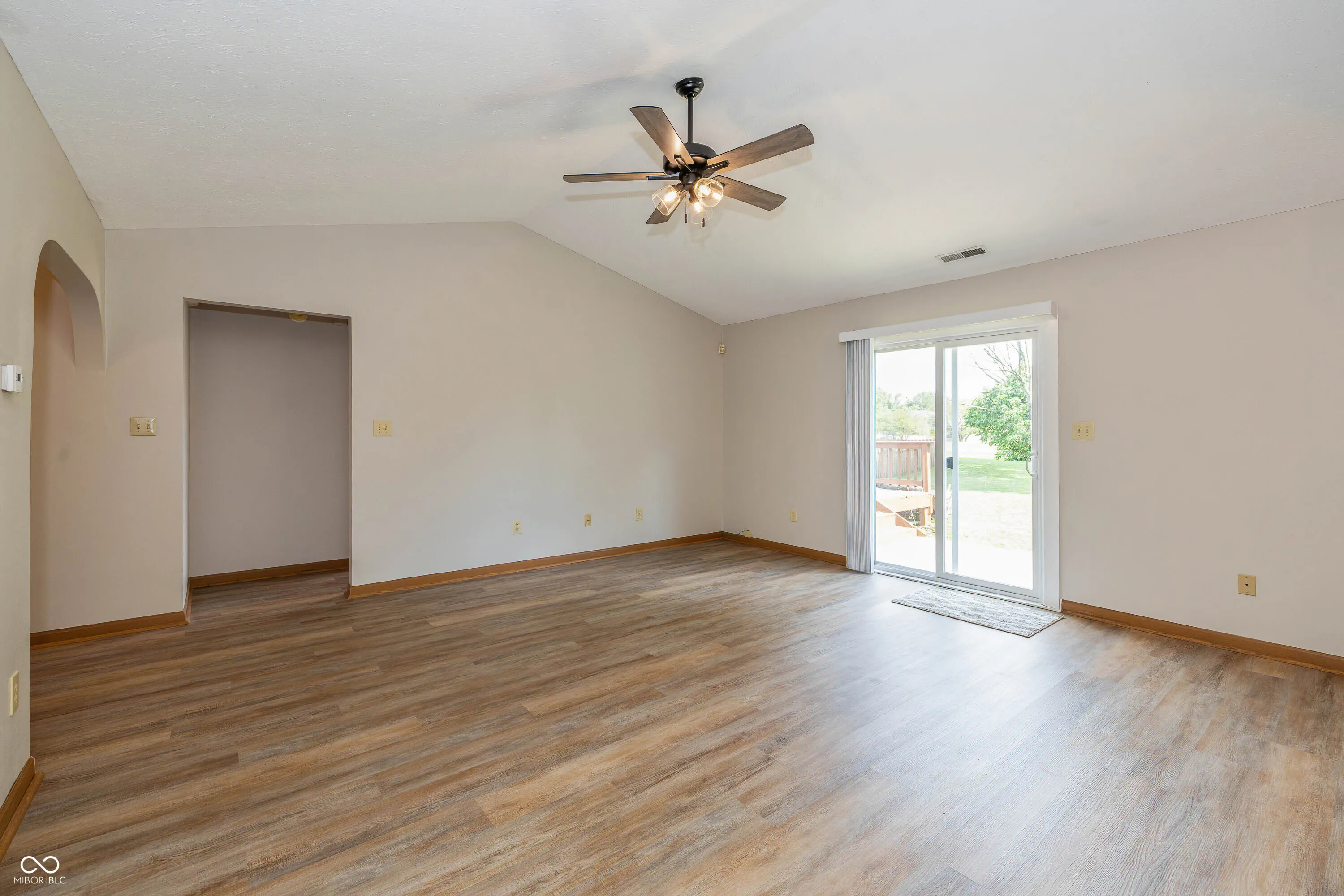 Indianapolis, Indiana 46234, United States, 3 Bedrooms Bedrooms, ,2 BathroomsBathrooms,Residential,Active,194874