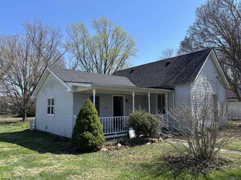 Photo of 307 S California Street, North Salem, IN 46165 (MLS # 22095339)