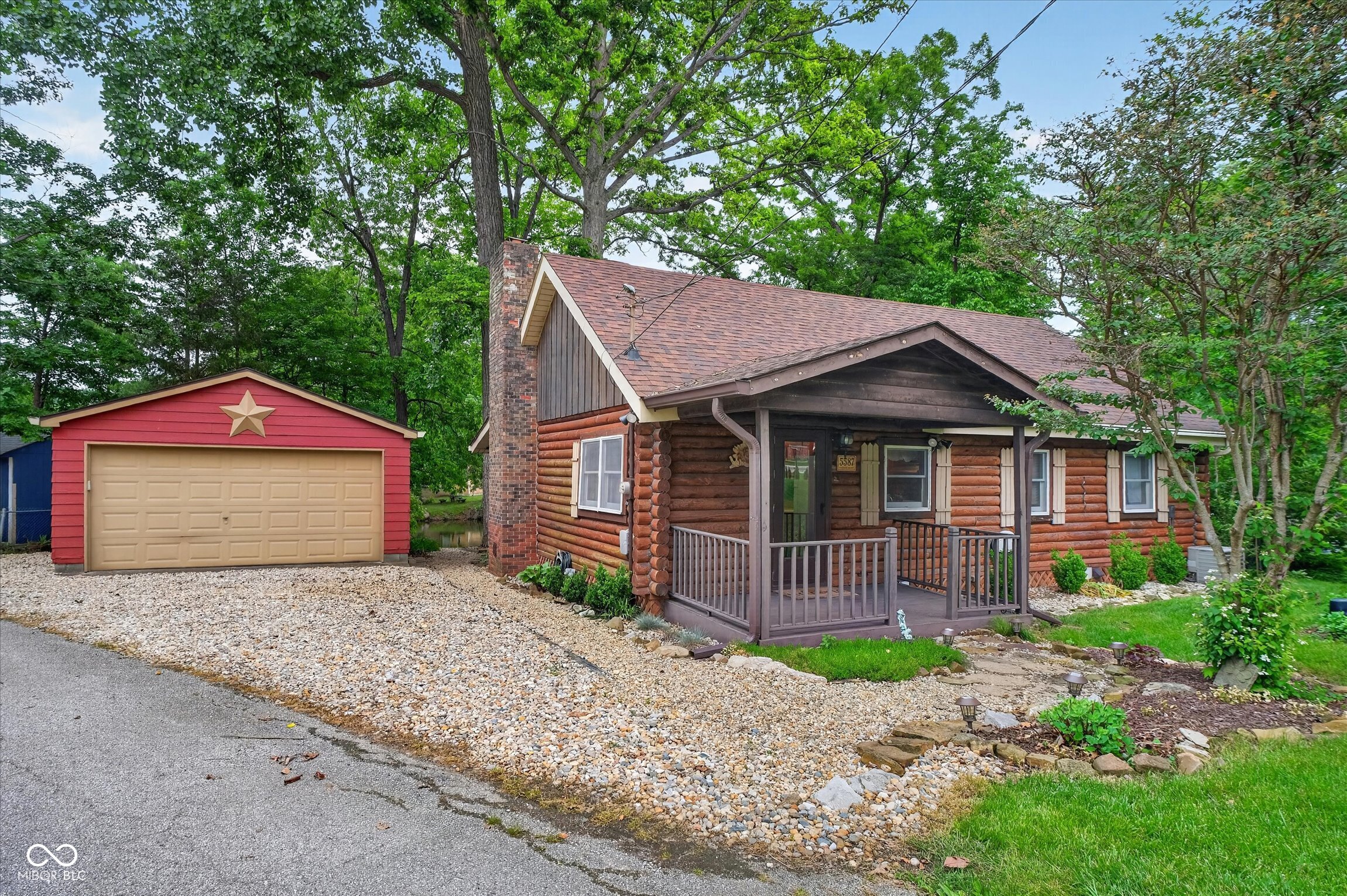 5587 Paradise Court