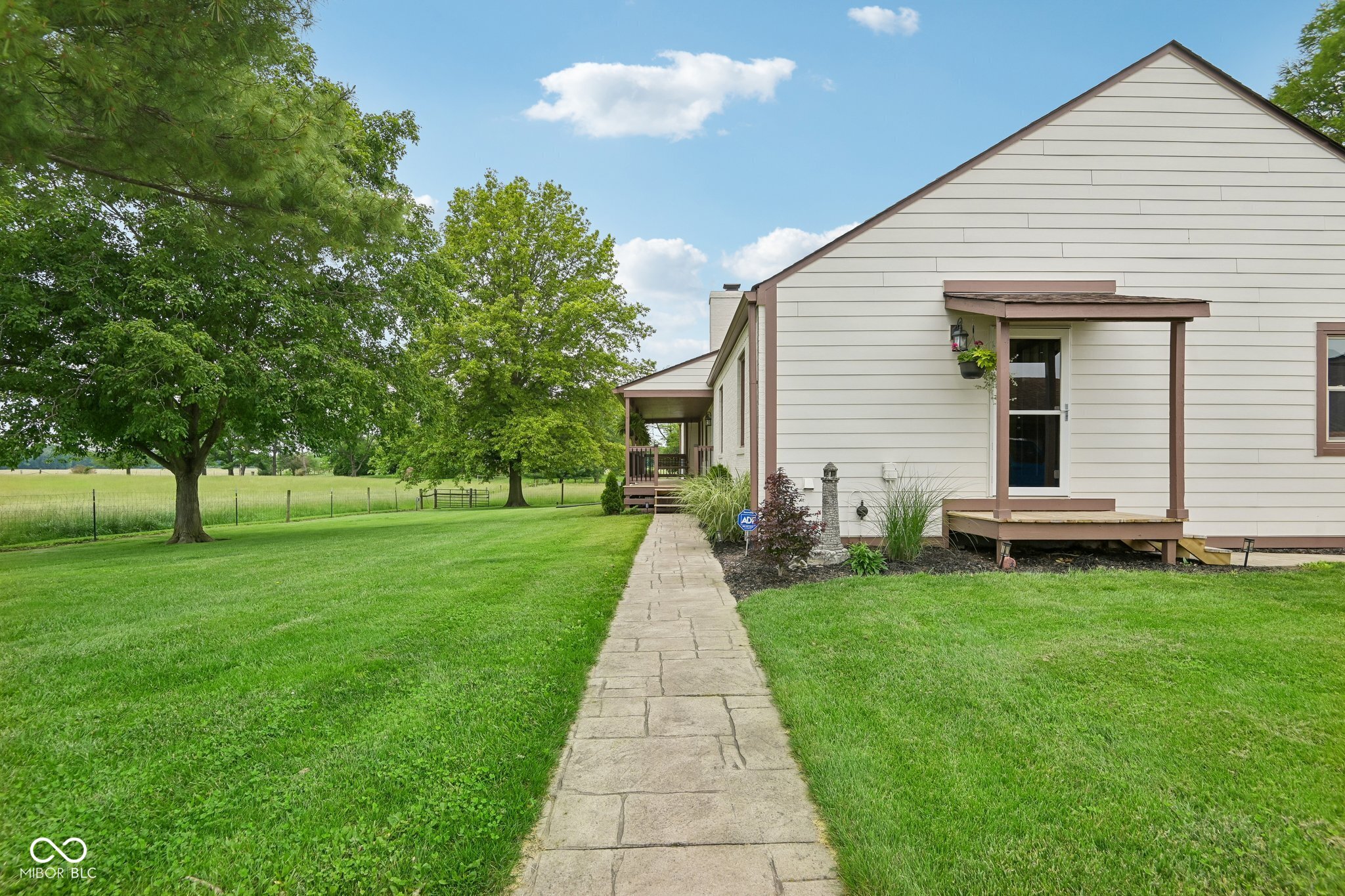 4844 E County Road 700 S