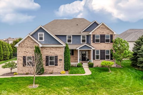 Photo of 5103 Alyshia Parkway, Bargersville, IN 46106 (MLS # 22095265)