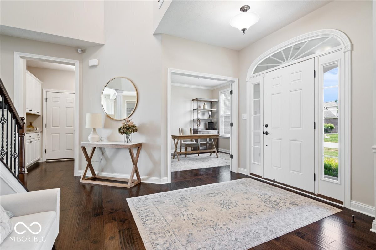 10461 Creektree Lane