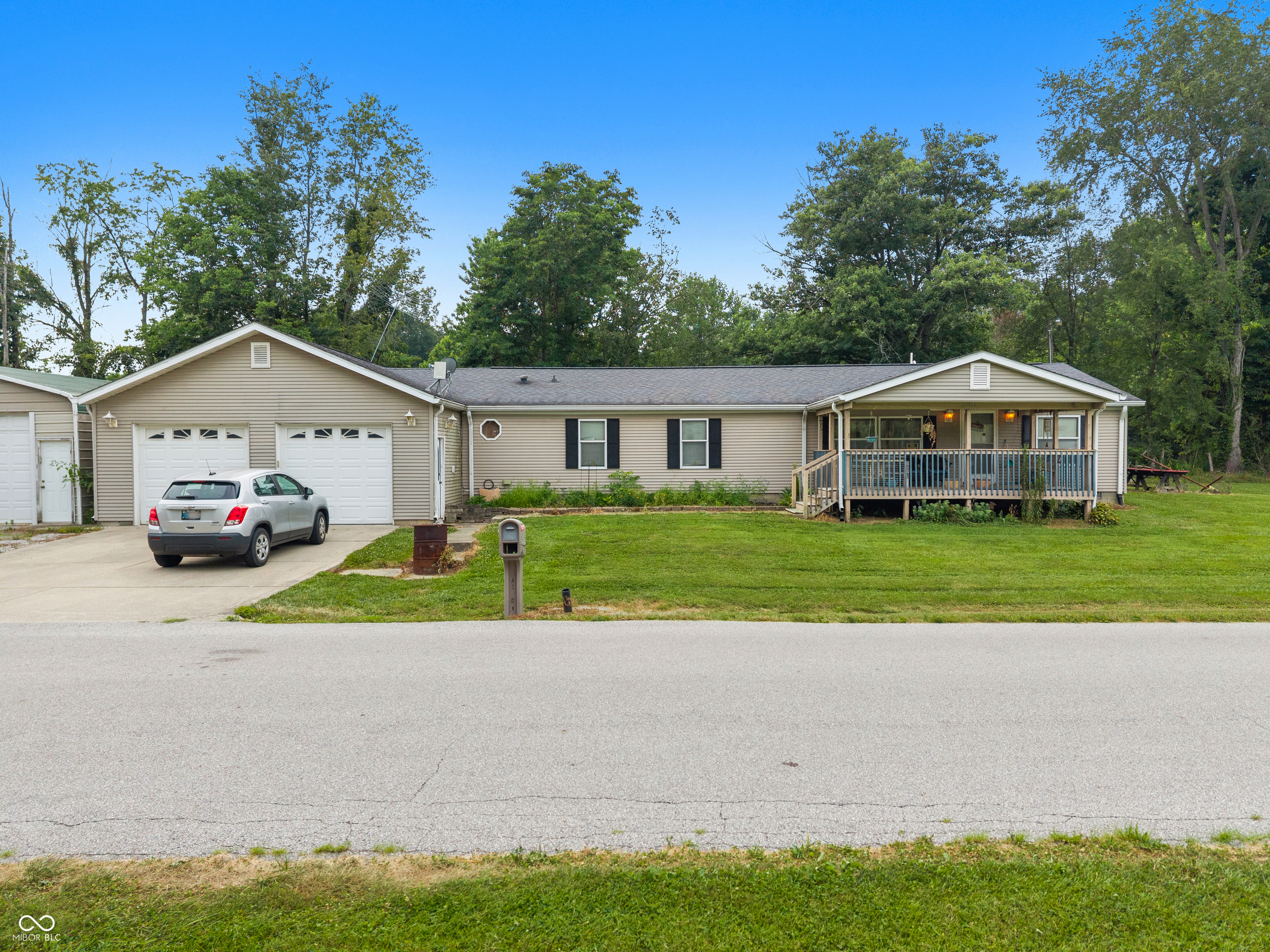 6376 Hall School Road