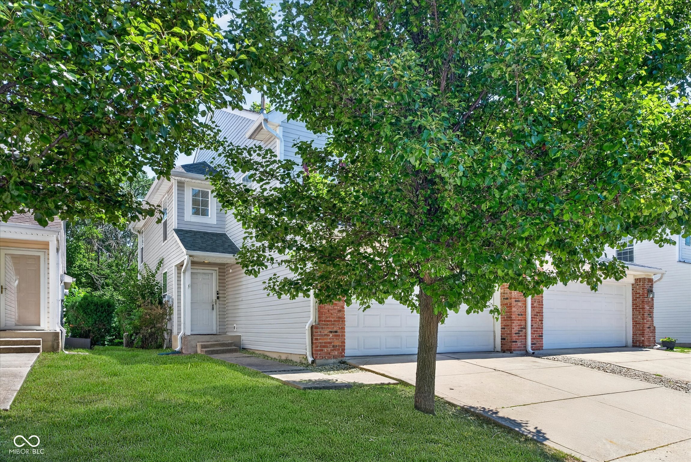 1852 Misty Lake Drive