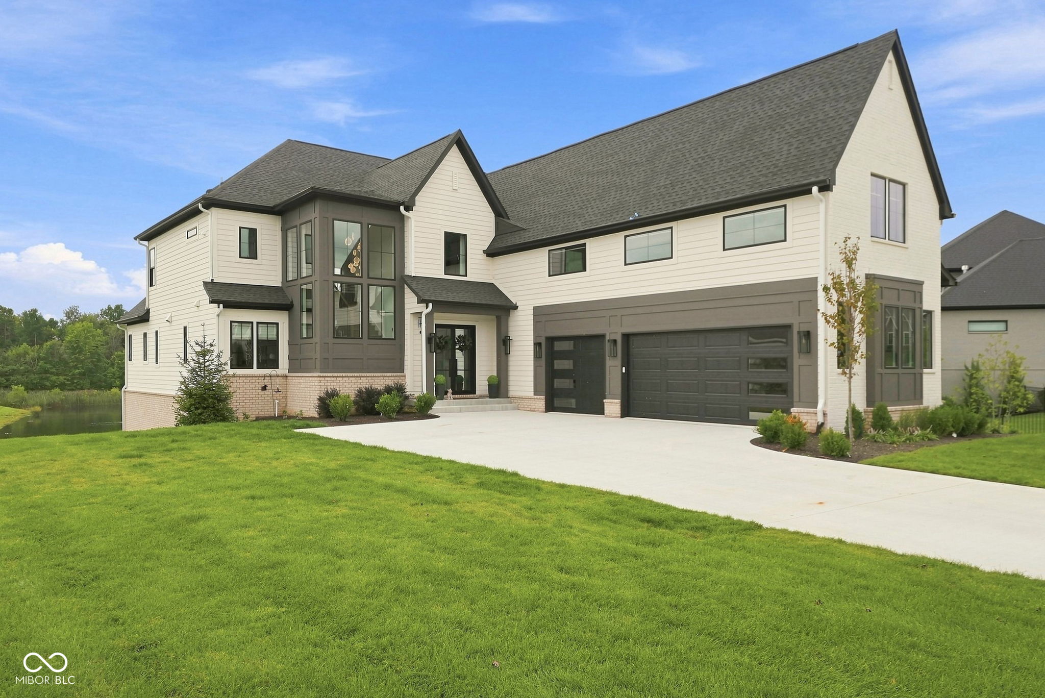 4497 Sparkling Water Way