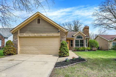 Photo of 8111 Stonebranch East Drive, Indianapolis, IN 46256 (MLS # 22093411)