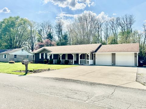 535 Everling Drive Morgantown IN 46160