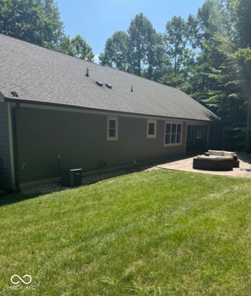 1672 N Christopher Lane