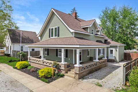 Photo of 120 W Bow Street, Thorntown, IN 46071 (MLS # 22096097)