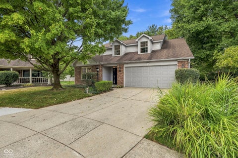 Photo of 4601 Common Vista Circle, Indianapolis, IN 46220 (MLS # 22125585)