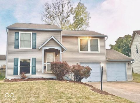 Photo of 3917 Truro Court, Indianapolis, IN 46228 (MLS # 22076788)