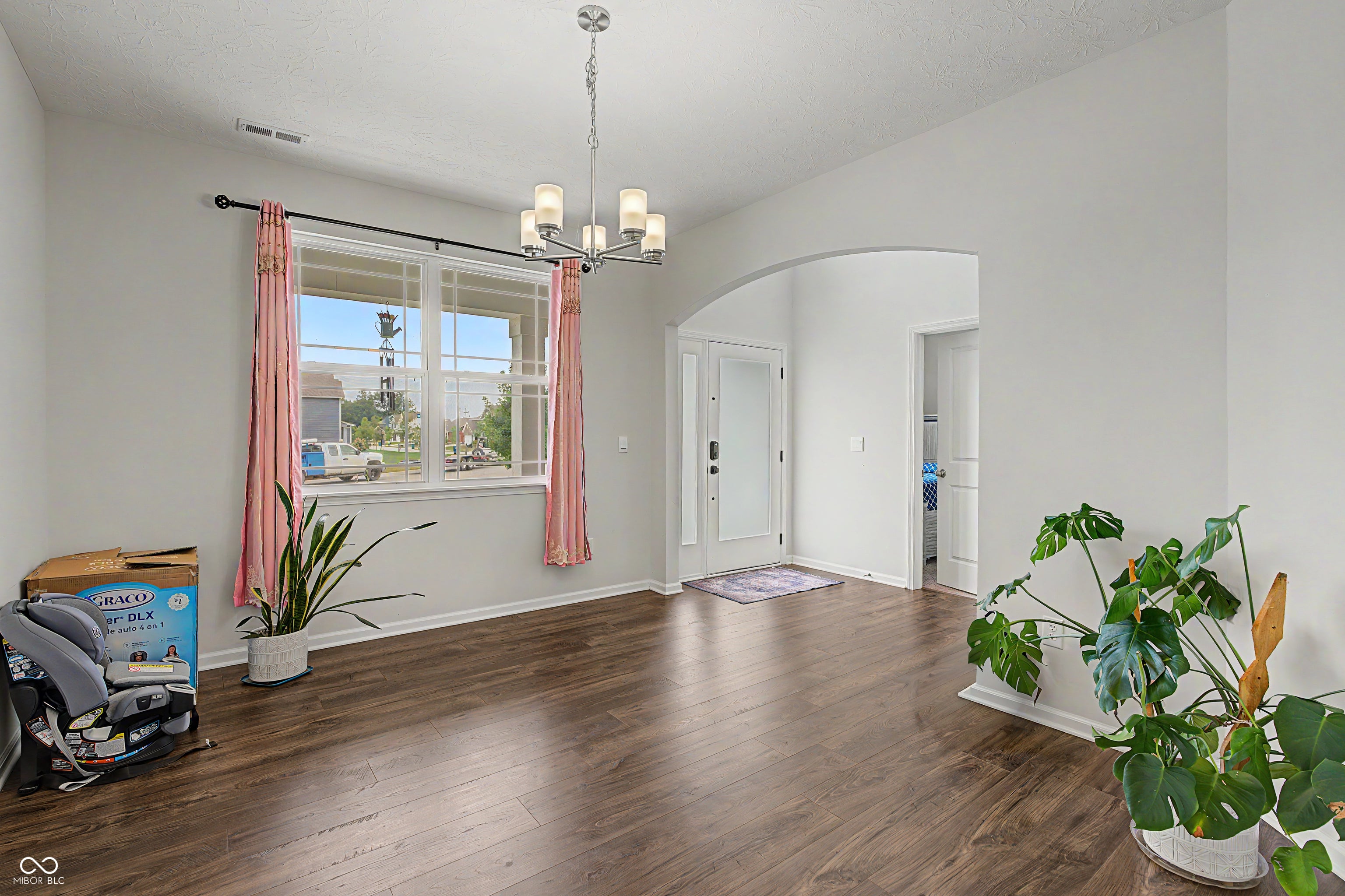 7696 Rolling Green Drive