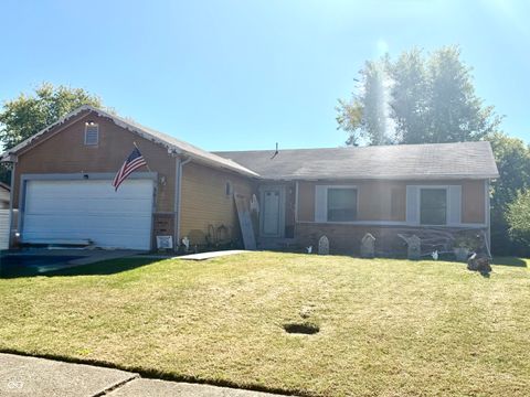 Photo of 5615 Northport Drive, Indianapolis, IN 46221 (MLS # 22068193)