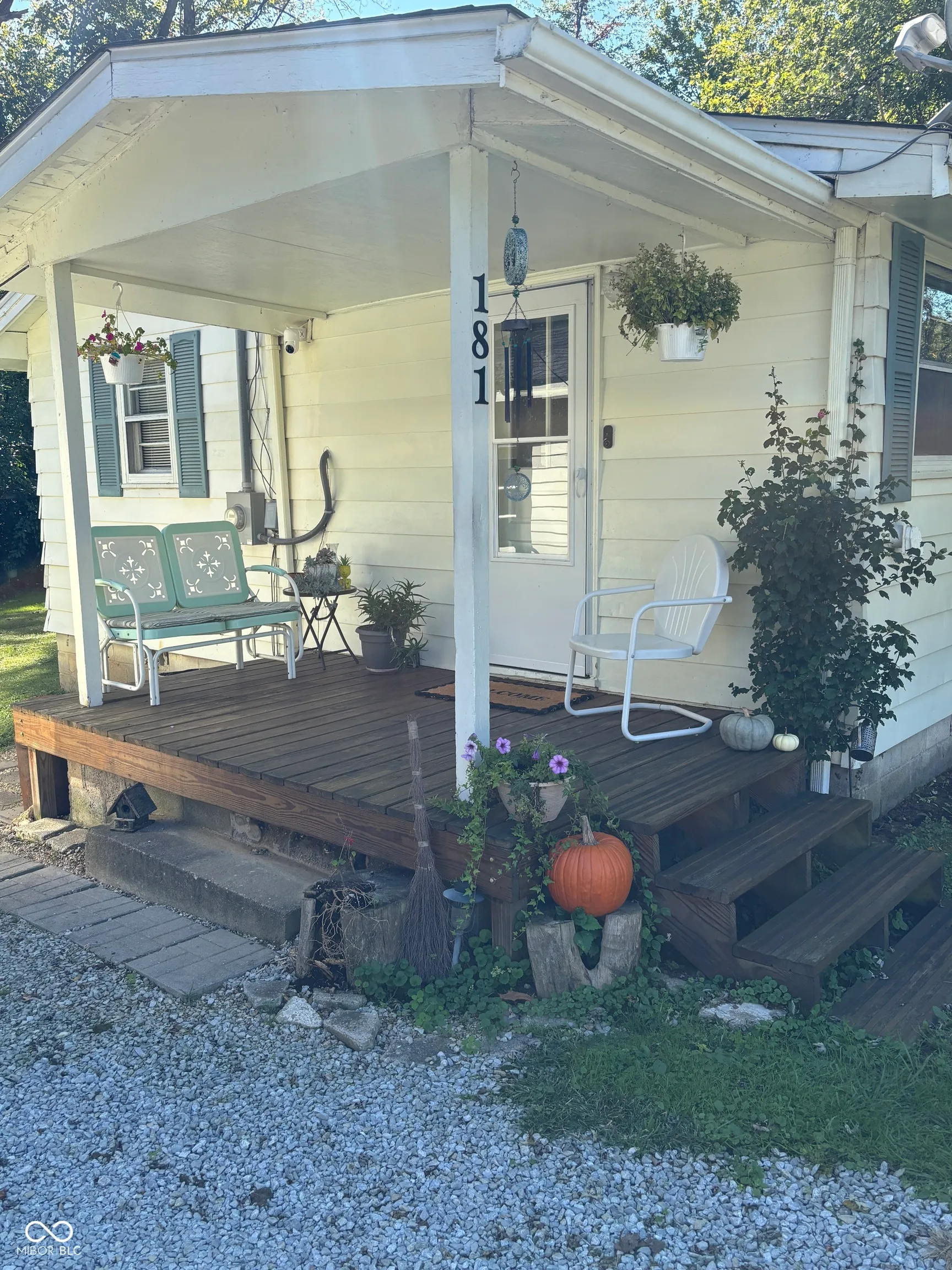 Columbus, Indiana 47201, United States, 2 Bedrooms Bedrooms, ,1 BathroomBathrooms,Residential,Active,225717