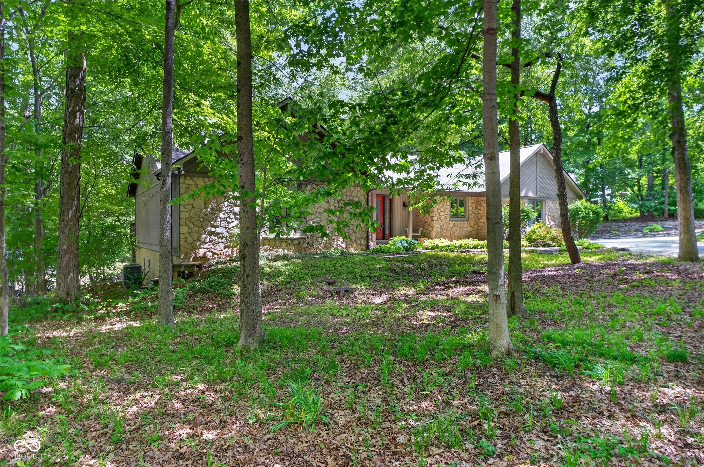 64 Hickory Ridge Circle