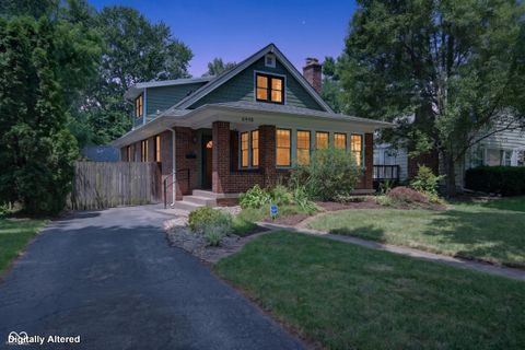 Photo of 6448 Broadway Street, Indianapolis, IN 46220 (MLS # 22110703)