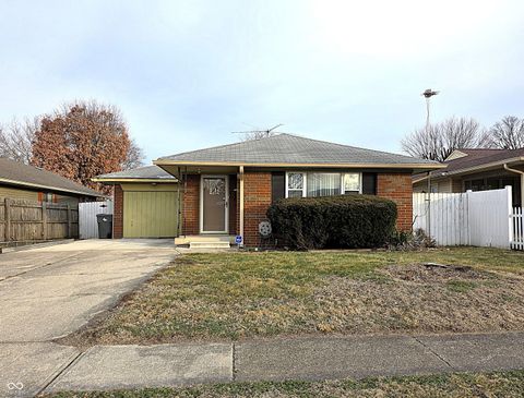 Photo of 110 Pennsylvania Court, Indianapolis, IN 46225 (MLS # 22079888)