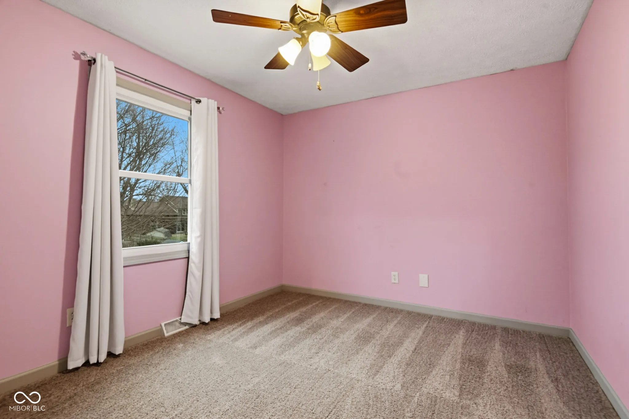 Columbus, Indiana 47203, United States, 4 Bedrooms Bedrooms, ,3 BathroomsBathrooms,Residential,Active,249797