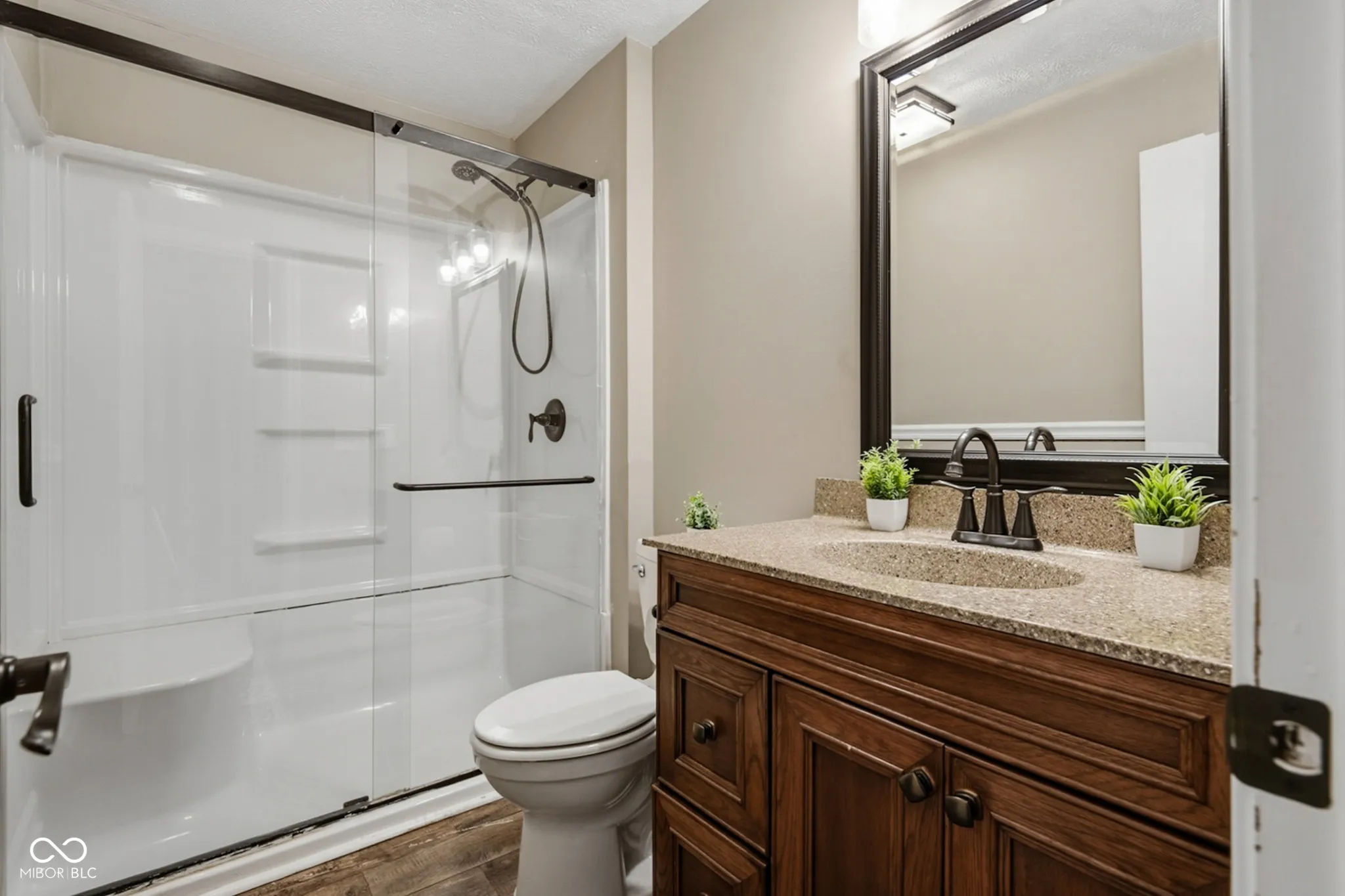 Columbus, Indiana 47203, United States, 4 Bedrooms Bedrooms, ,3 BathroomsBathrooms,Residential,Active,249797